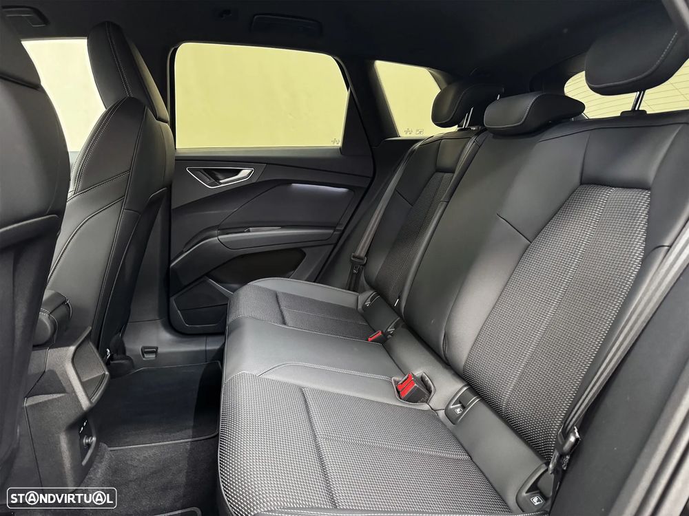 Audi Q4 e-tron 45 82 kWh SE Business - 9
