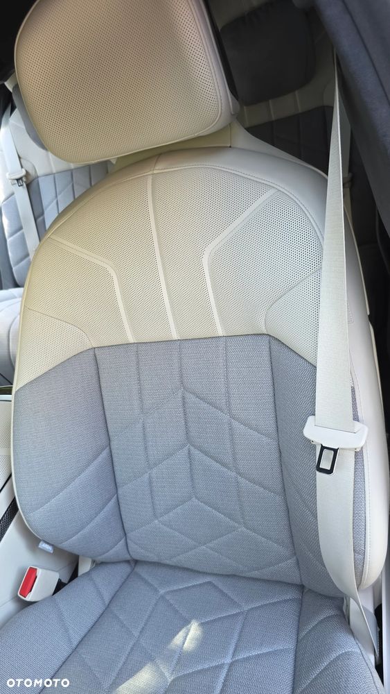 BMW Seria 7 740d xDrive mHEV Individual Edition sport - 18