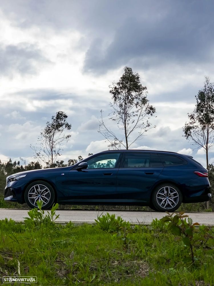 BMW 530 e Pack Desportivo M - 6