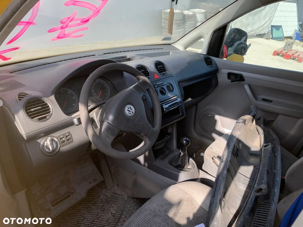 VOLKSWAGEN CADDY 2006 *SAMOCHÓD NA CZĘŚCI* 4358  MASKA, LAMPA, DRZWI, LUSTERKO, ZDERZAK, GRILL, BŁOTNIK, KLAPA, BELKA, DESKA, FOTELE, KANAPA, ĆWIARTKA KIEROWNICA, TARCZE, ZACISKI, ZAWIESZENIE, KOMPLETNY PRZÓD, KOMPLETNY TYŁ, LICZNIK, ZEGARY, PRAWE LEWE PRZÓD TYŁ - 5