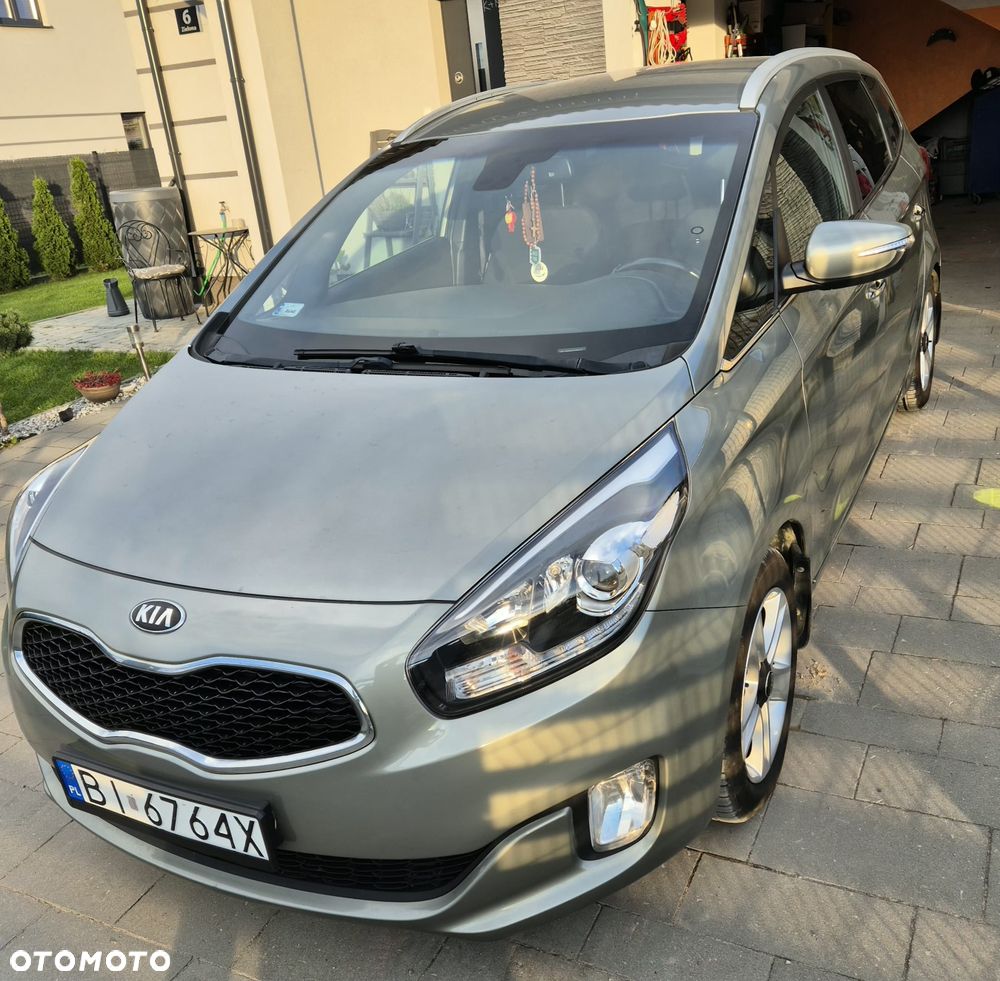 Kia Carens