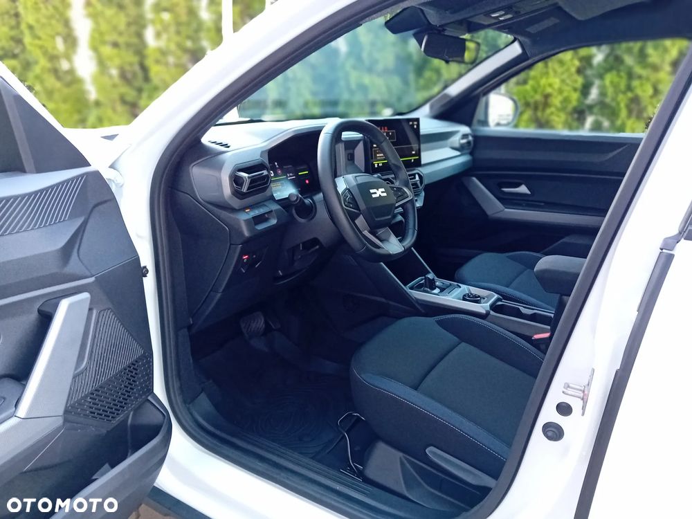 Dacia Duster 1.2 TCe Hybrid-G 150 Expression 4x4 - 17