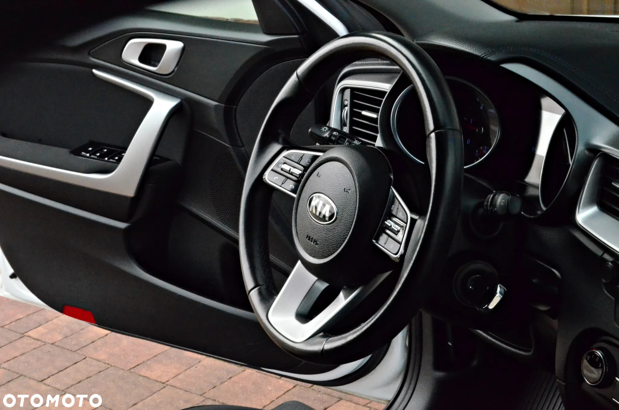 Kia Ceed - 27