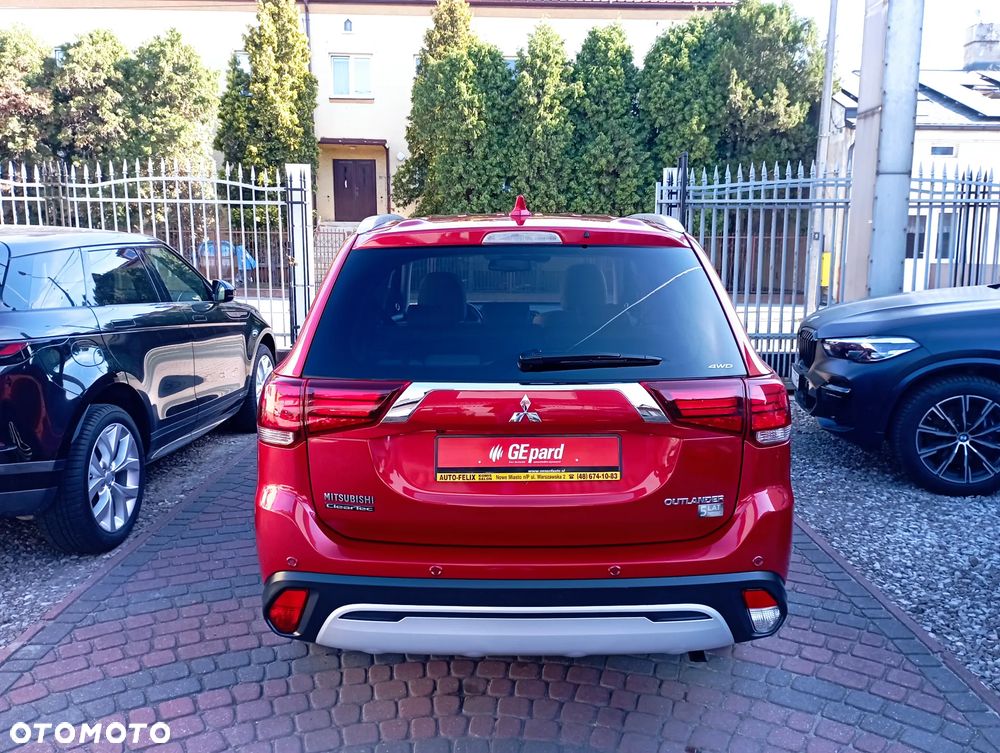 Mitsubishi Outlander 2.0 Intense + Navi 4WD CVT - 5