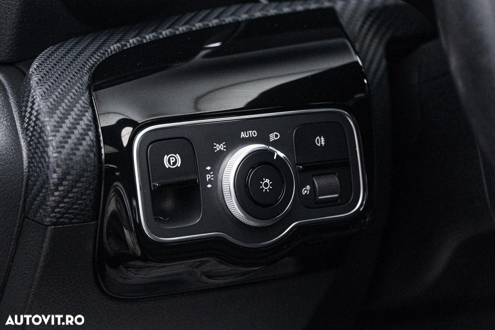 Mercedes-Benz A 180 7G-DCT Advanced Progressive - 31