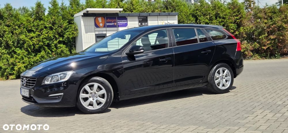 Volvo V60 D4 Geartronic Momentum - 6