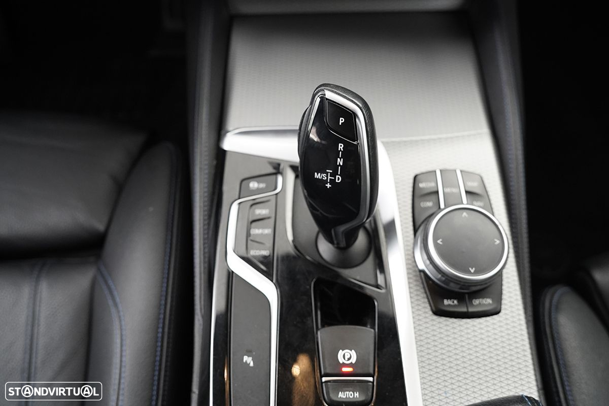 BMW 520 d Pack M Auto - 18