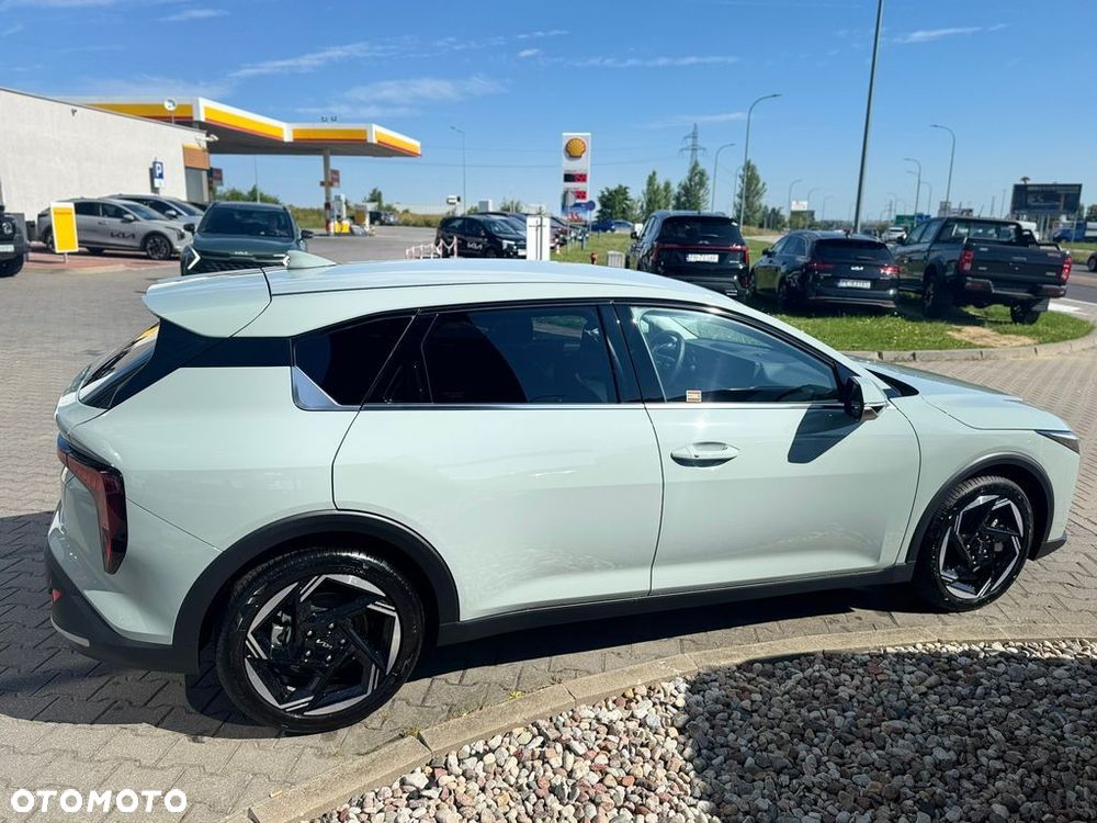 Kia K4 - 6