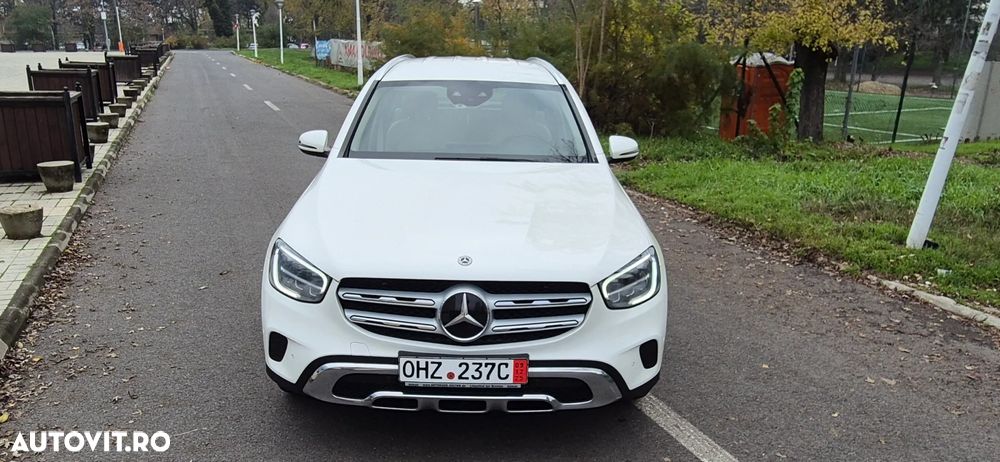Mercedes-Benz GLC 220 d 4MATIC - 12