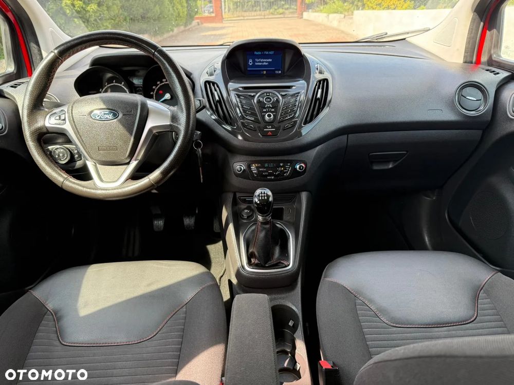 Ford Tourneo Courier - 9