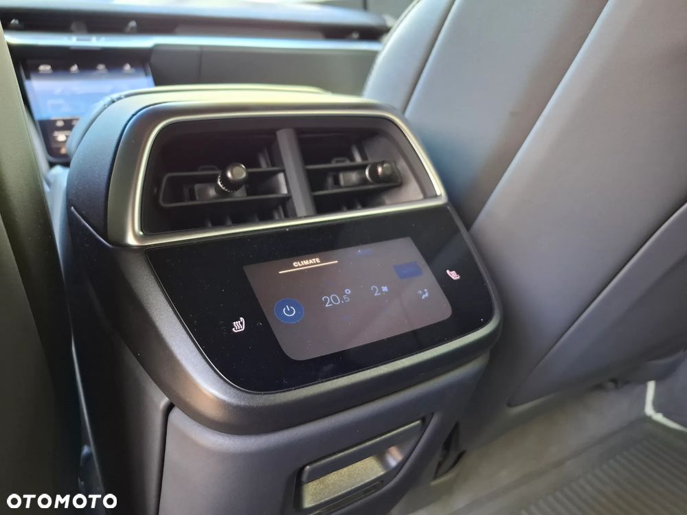 Lucid Air - 14