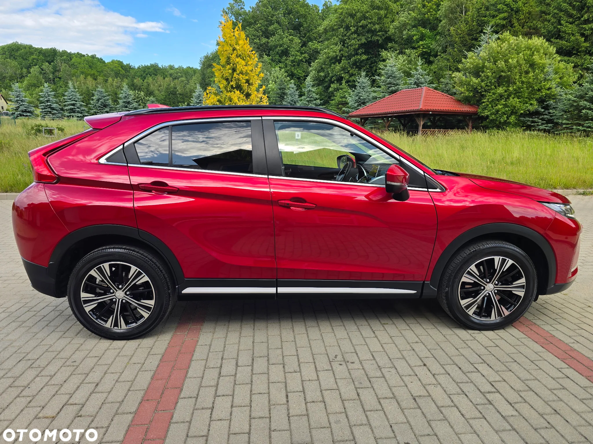 Mitsubishi Eclipse Cross 1.5 T-MIVEC ClearTec CVT 2WD Diamant Edition - 4