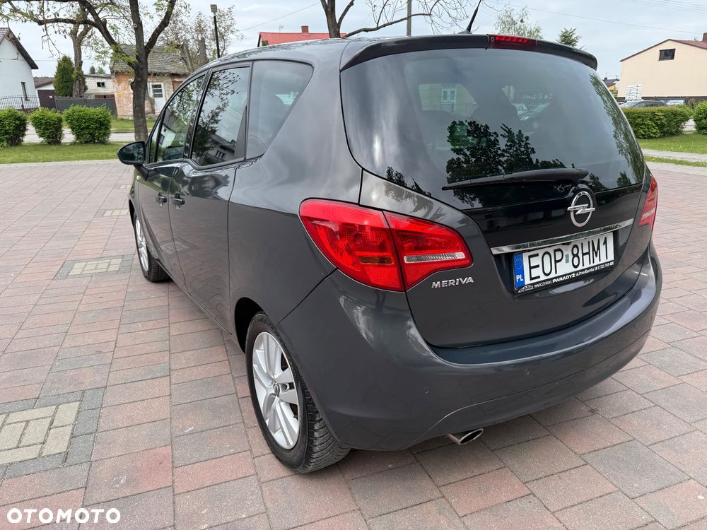 Opel Meriva 1.4 T Cosmo - 24