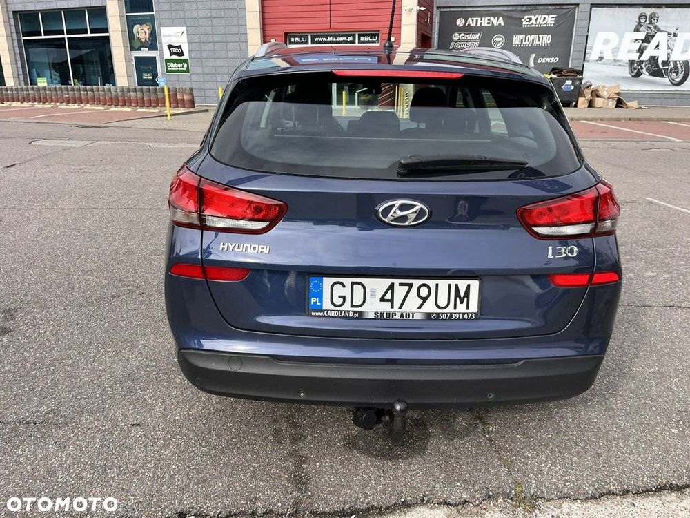 Hyundai i30 1.6 CRDi BlueDrive Go - 18