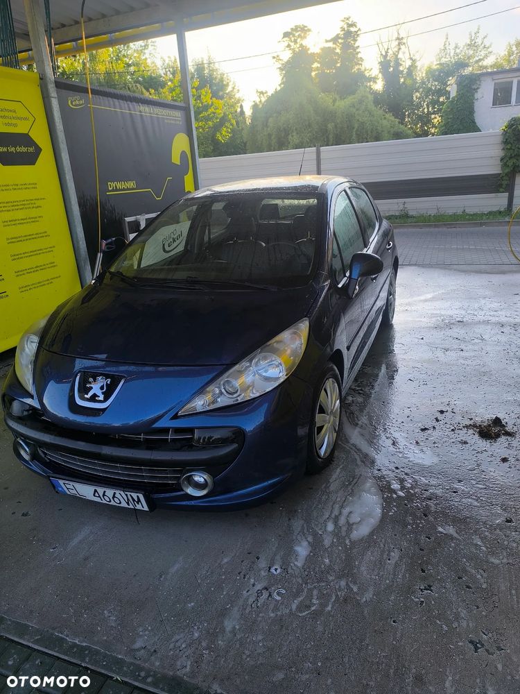 Peugeot 207 110 HDi FAP Filou - 2