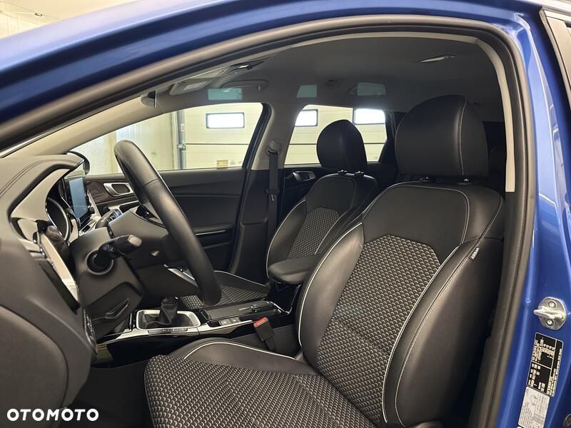 Kia Ceed 1.5 T-GDI L - 11