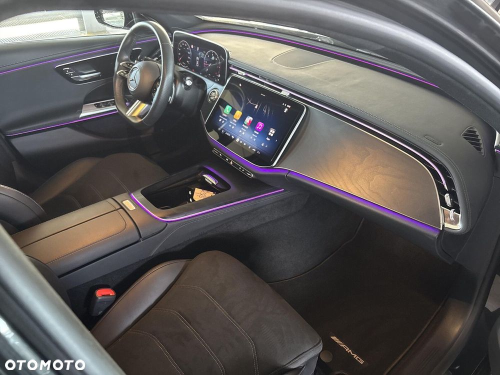 Mercedes-Benz Klasa E - 17