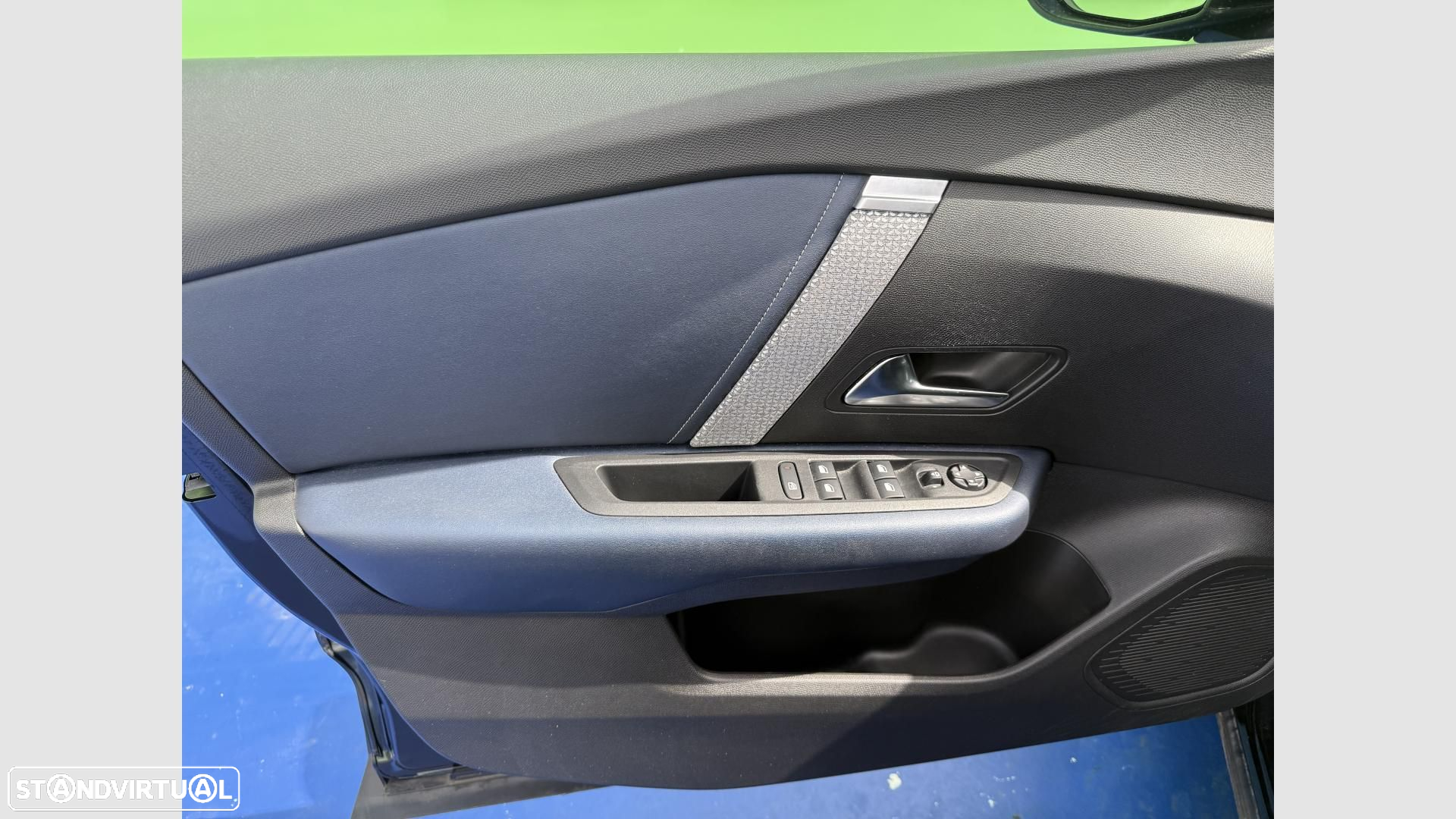Citroën C4 1.2 PureTech Shine - 9