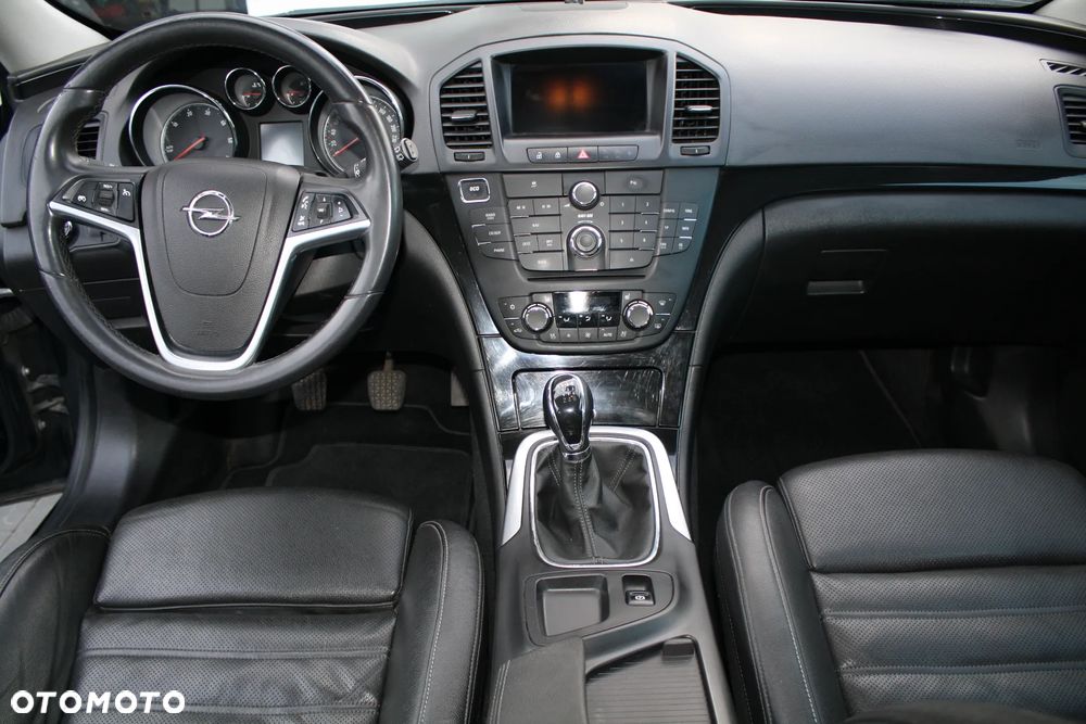 Opel Insignia 2.0 CDTI EcoFLEX Cosmo - 11