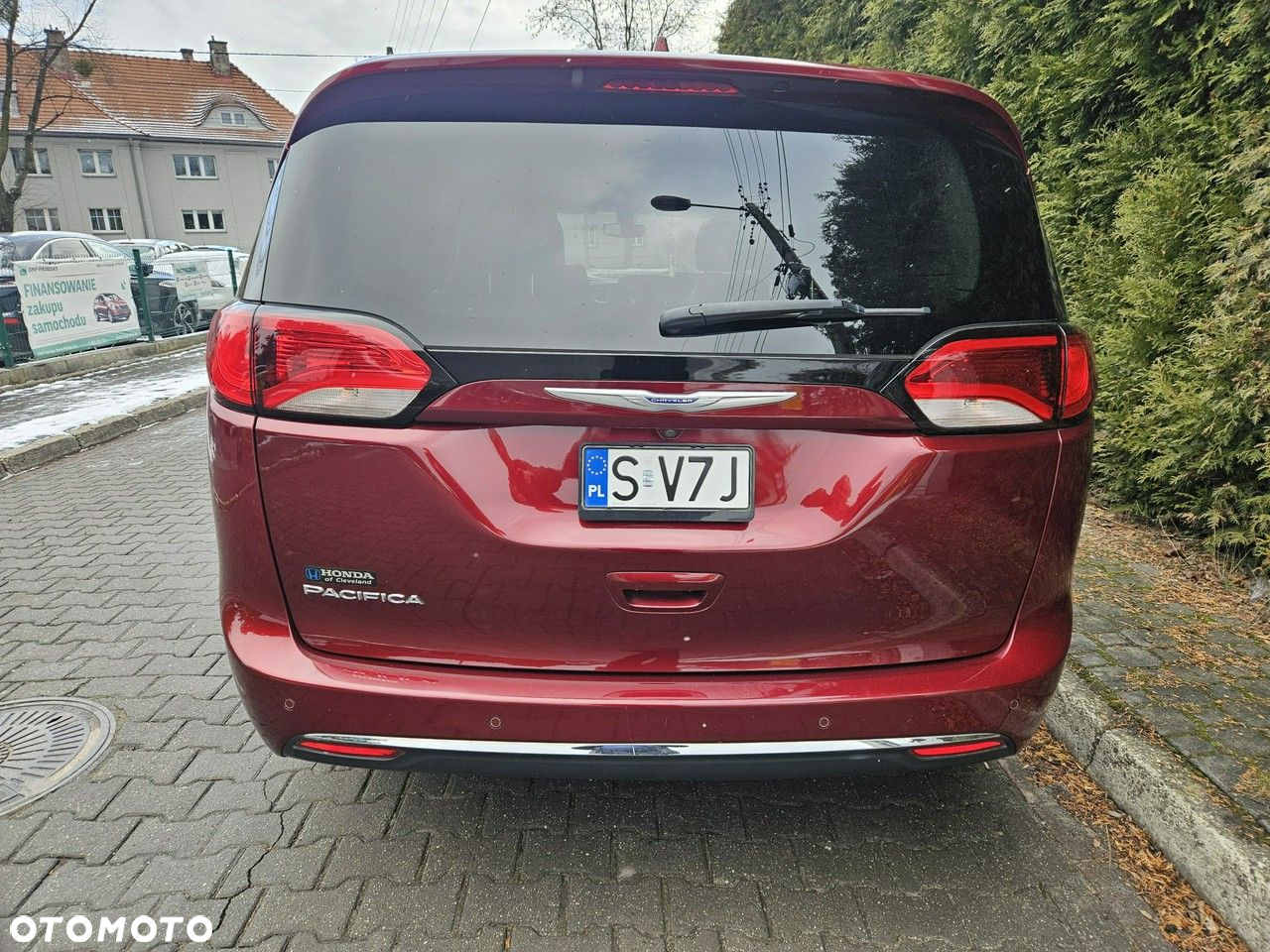 Chrysler Pacifica - 5