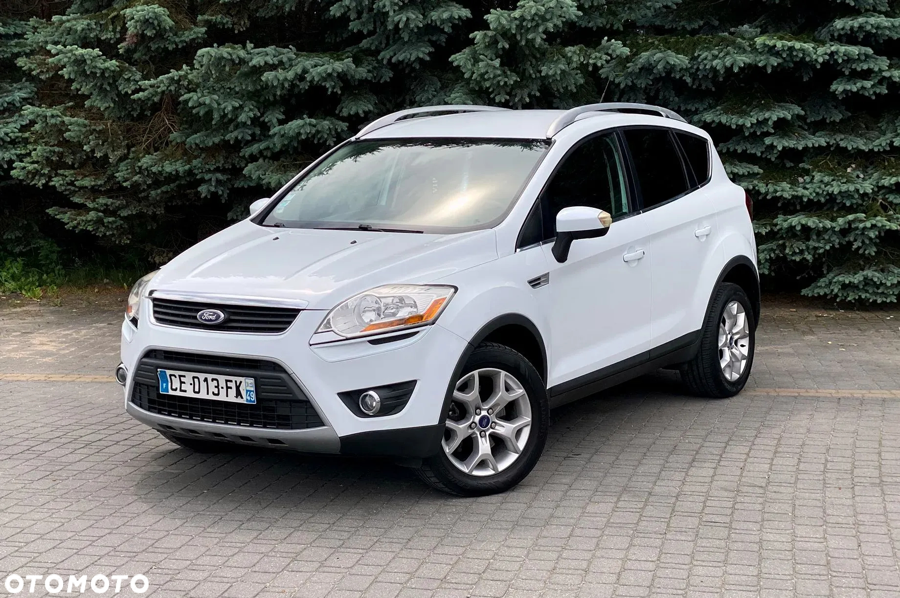 Ford Kuga - 8