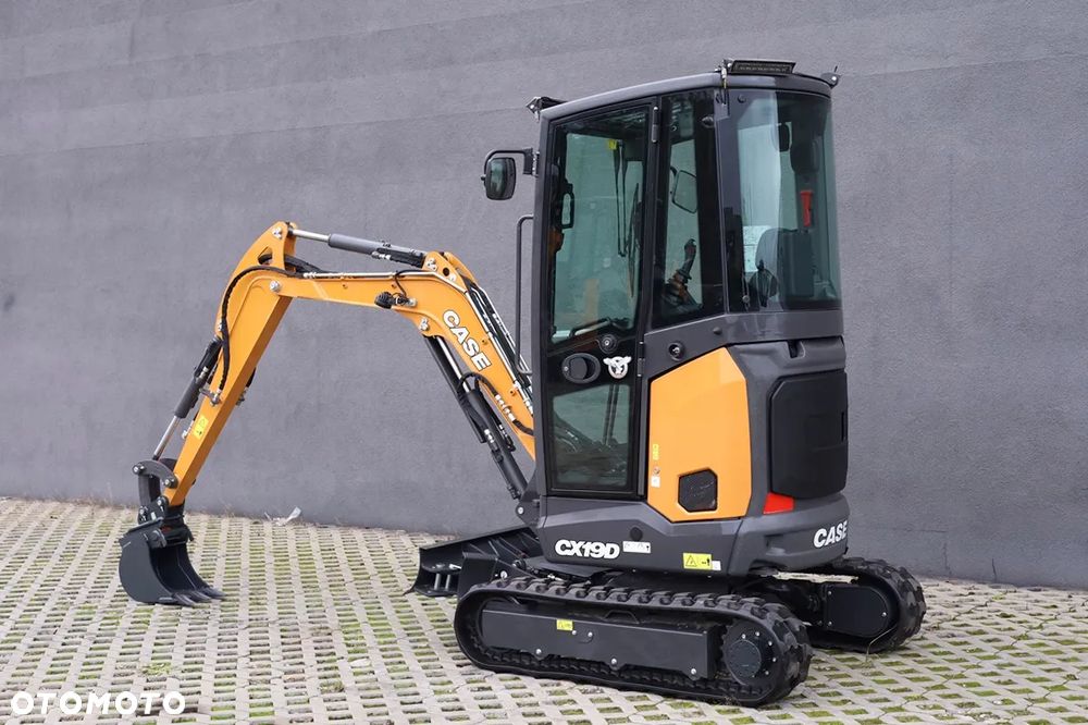 Case CX19D nowa nieużywana od autoryzowanego dealera - 5