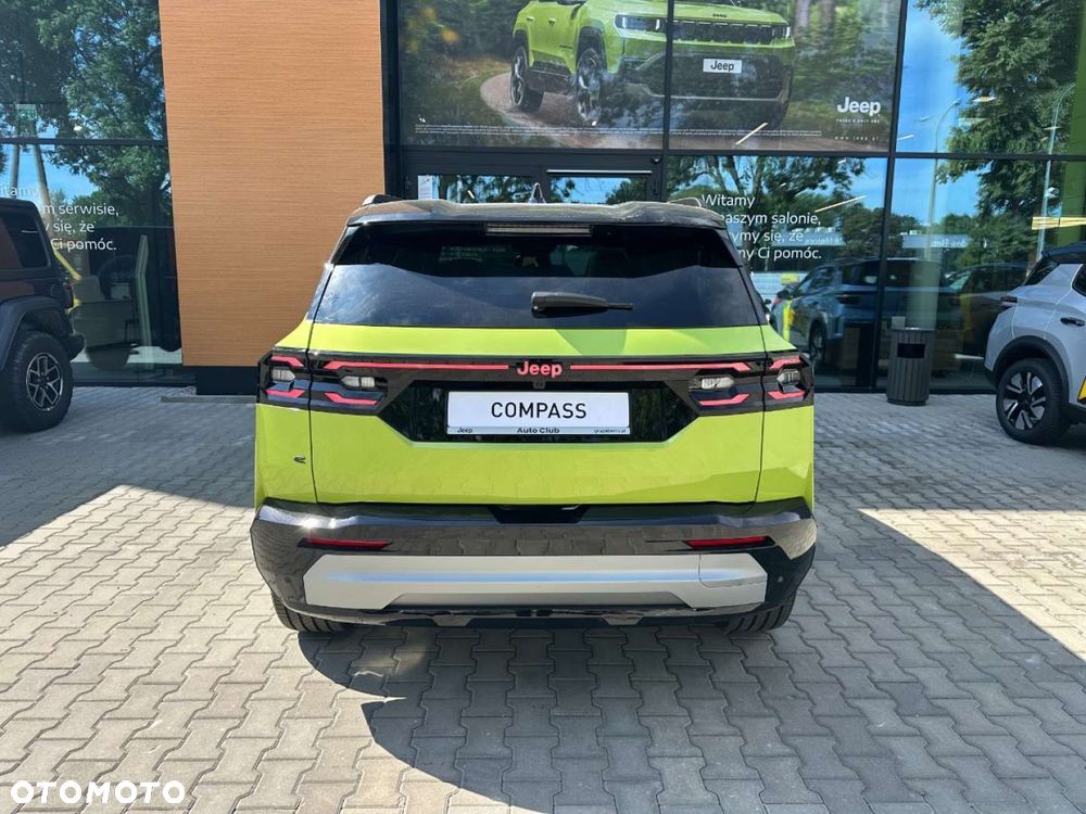 Jeep Compass - 8