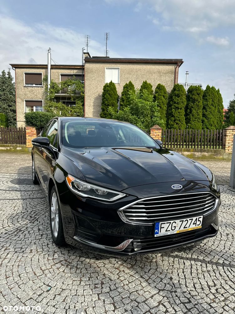 Ford Mondeo 2.0 Hybrid Titanium - 13