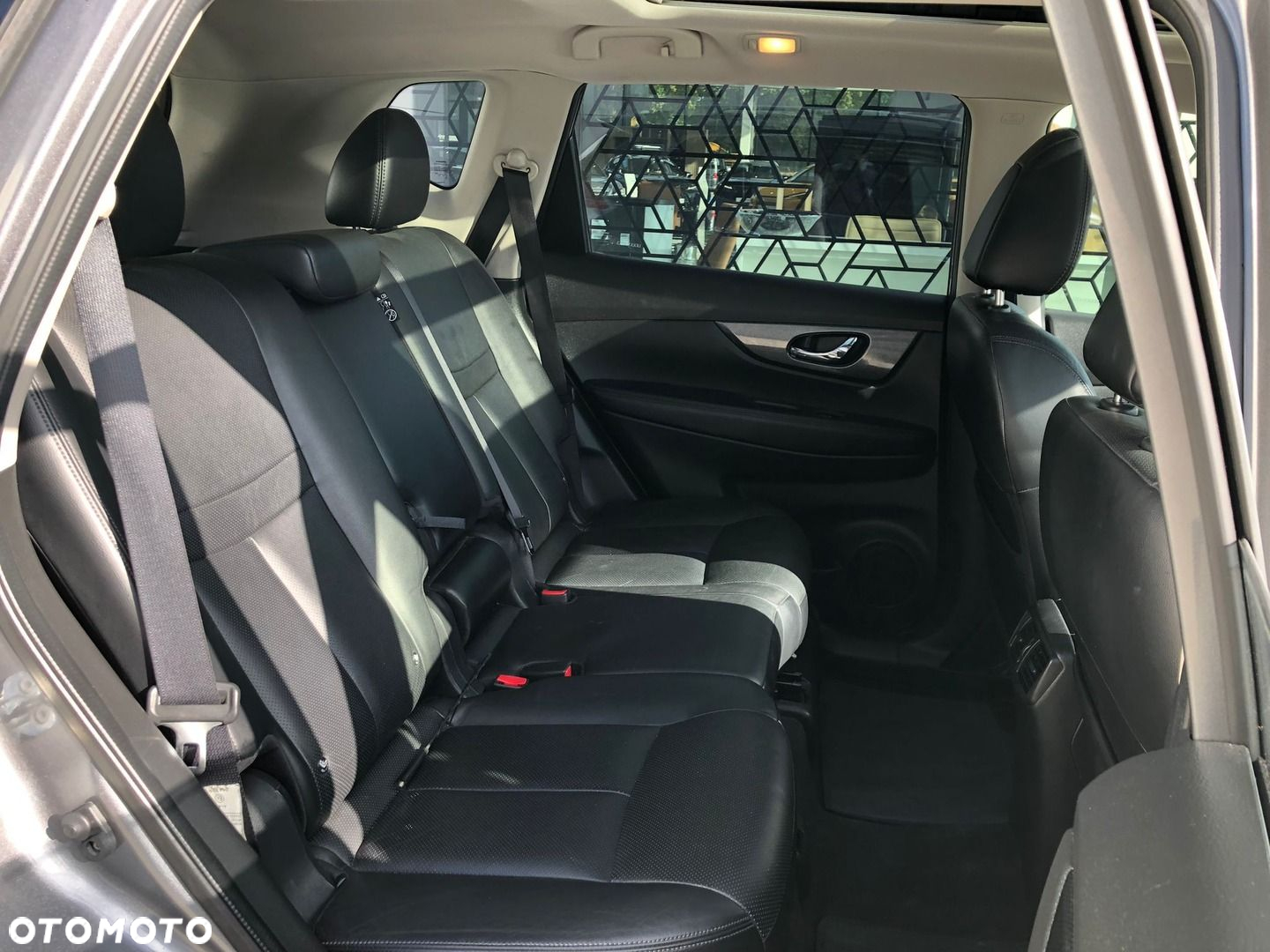 Nissan X-Trail 1.6 DCi Visia 2WD - 21
