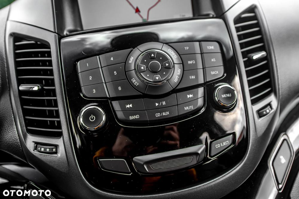 Chevrolet Orlando - 27