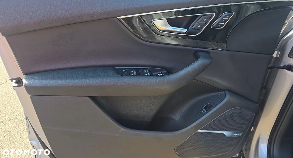 Audi Q7 - 18