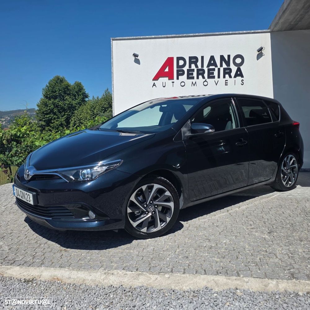 Toyota Auris 1.4 D-4D Comfort+Pack Sport - 14