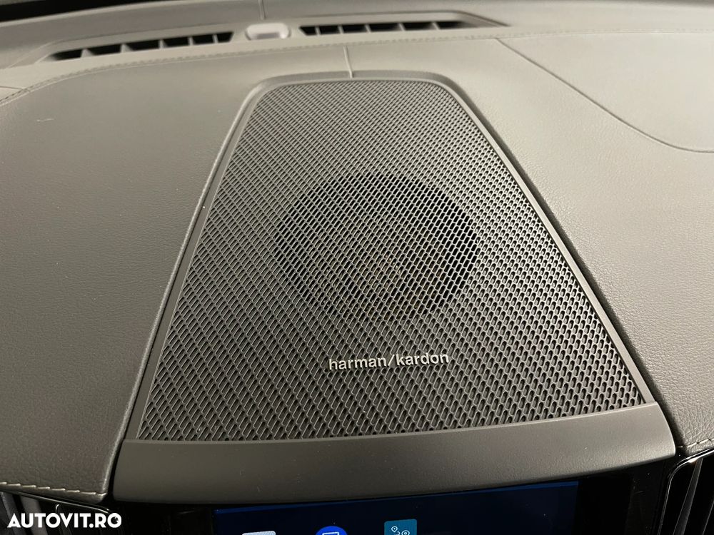 Volvo XC 60 T6 AWD Recharge Geartronic Inscription - 24