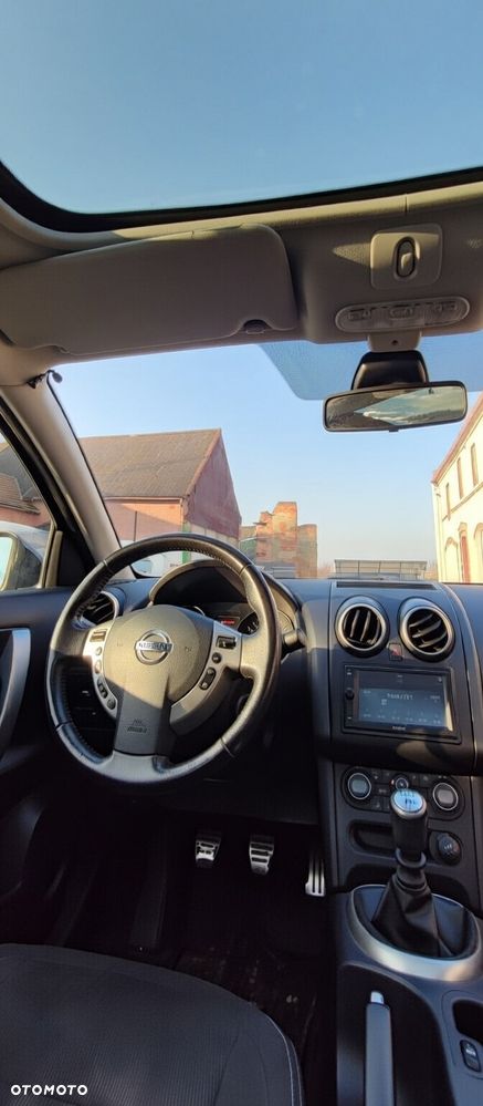 Nissan Qashqai - 4