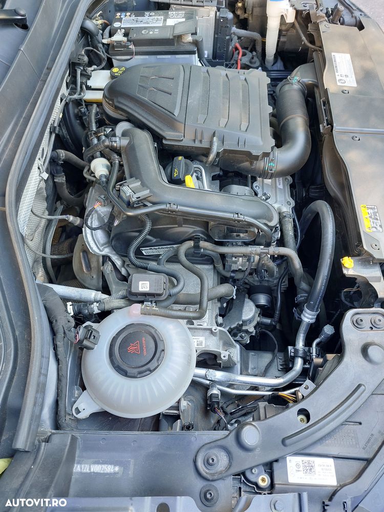 Volkswagen T-Roc 1.0 TSI Design - 9