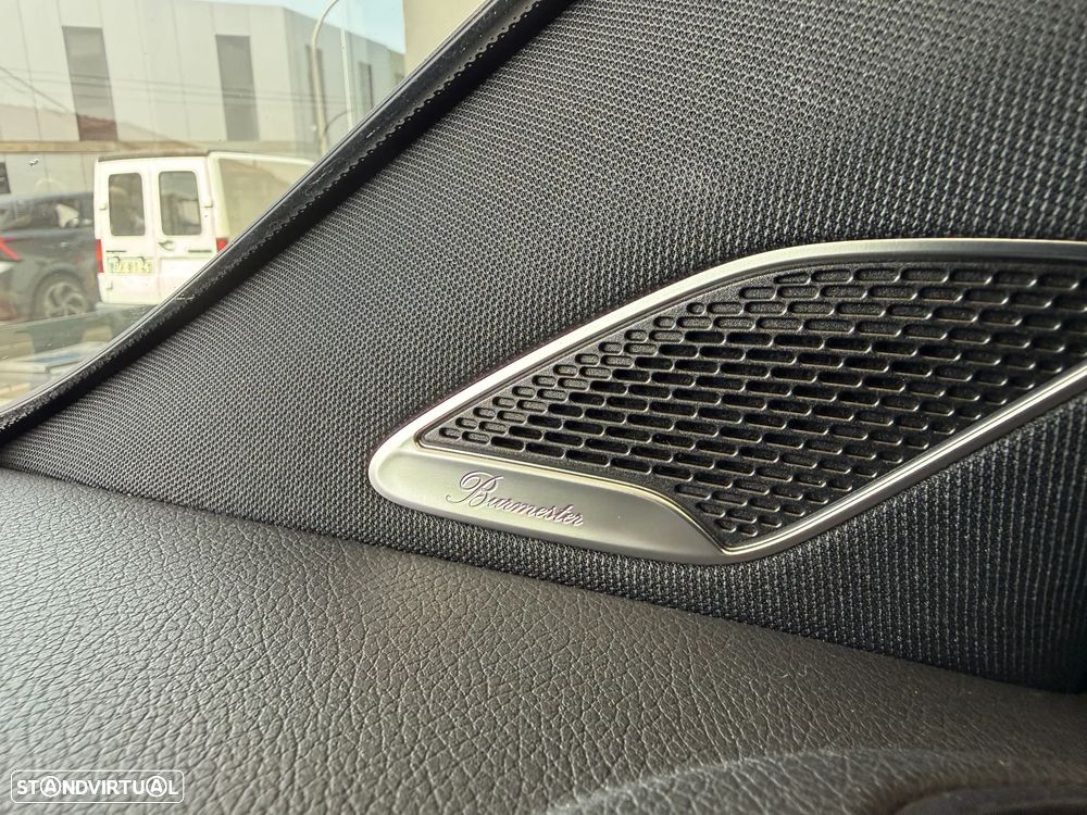 Mercedes-Benz GLA 250 e AMG Line - 11