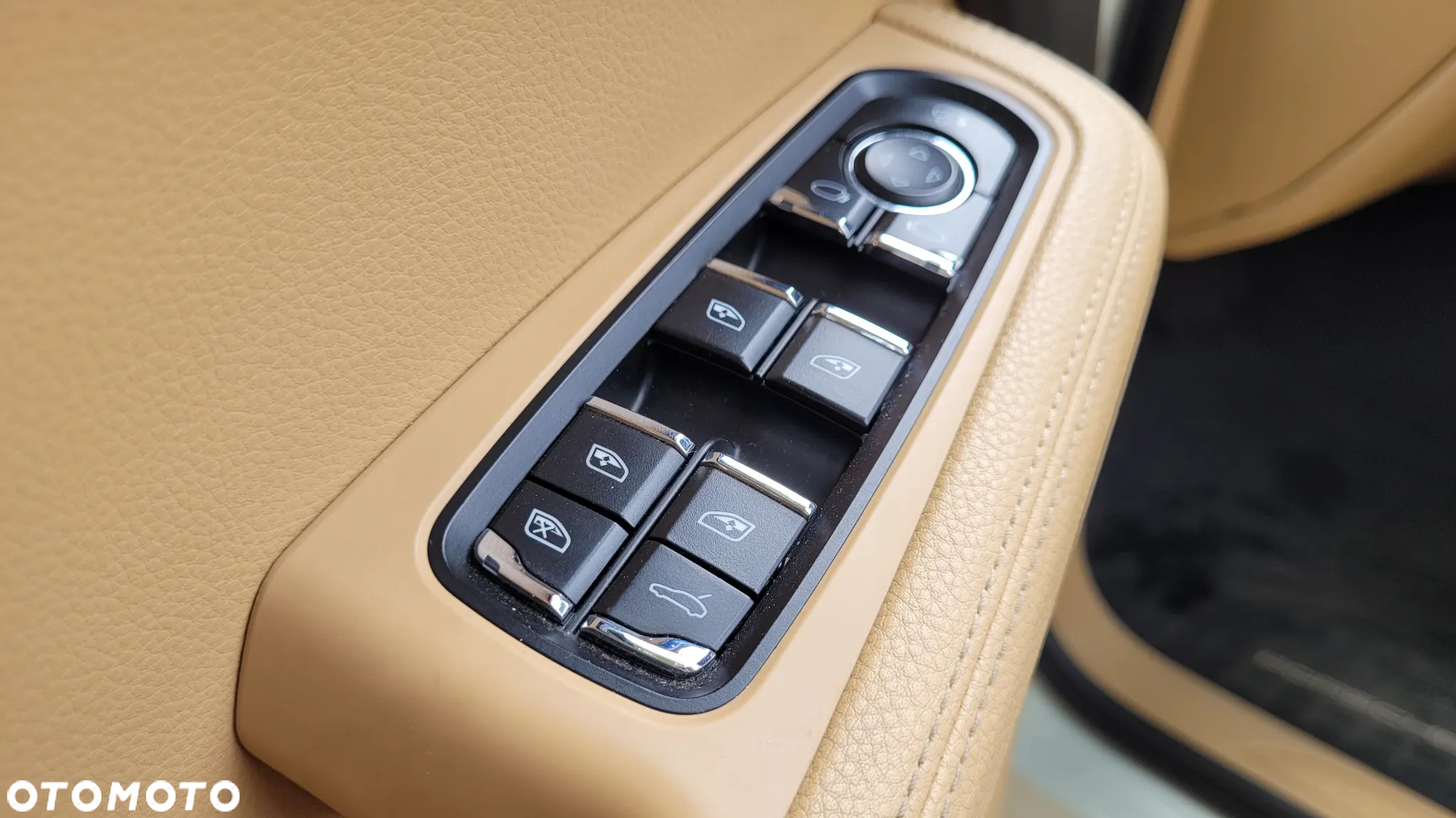 Porsche Macan Standard - 21