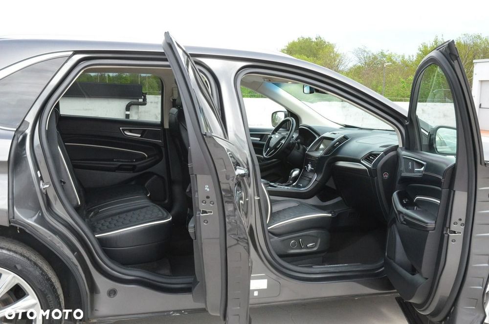 Ford Edge 2.0 TDCi Bi-Turbo 4x4 Vignale - 30