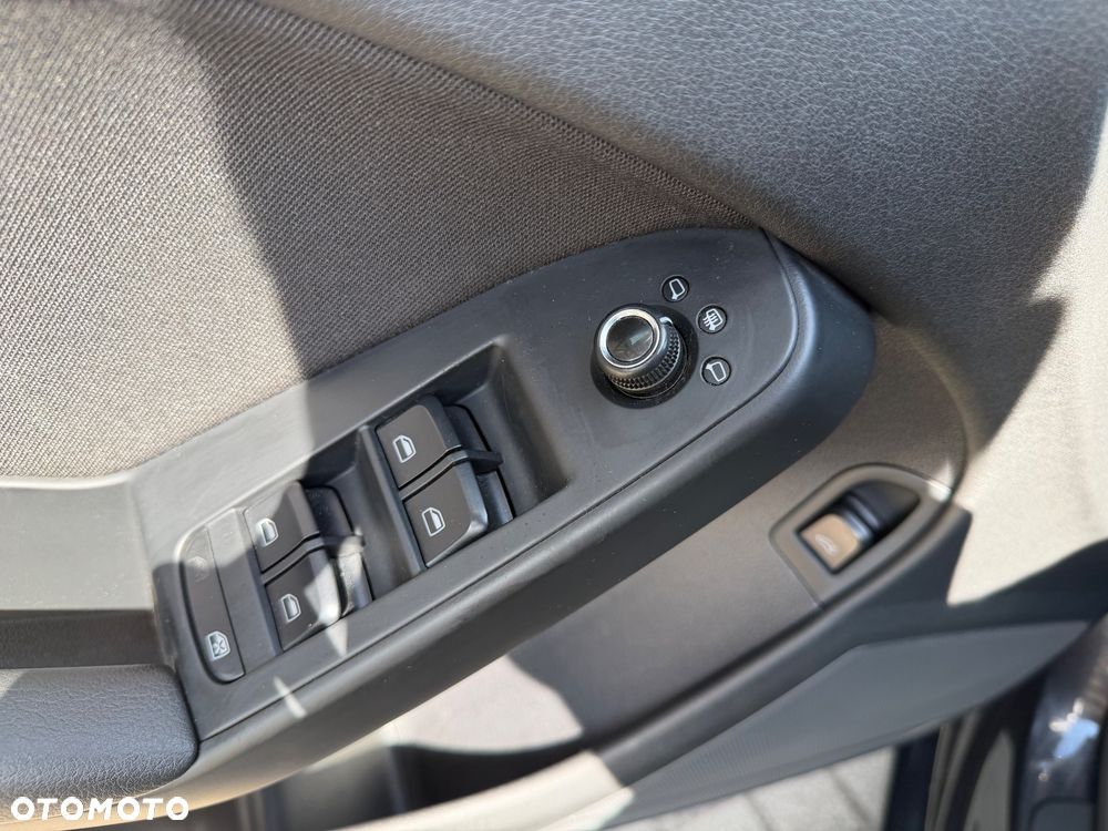 Audi A4 Limousine 1.8 TFSI Ambiente - 23