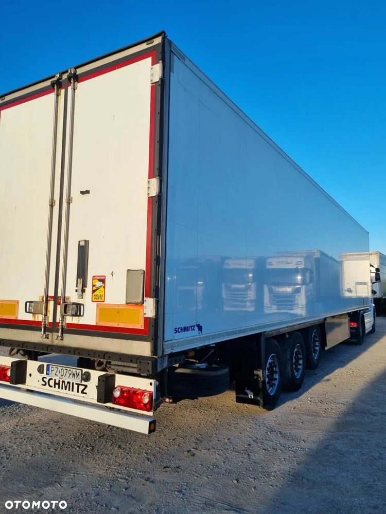 Schmitz Cargobull SKO - 4