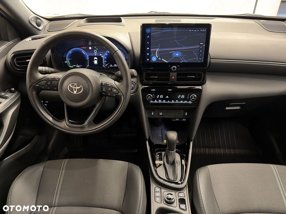 Toyota Yaris Cross - 3