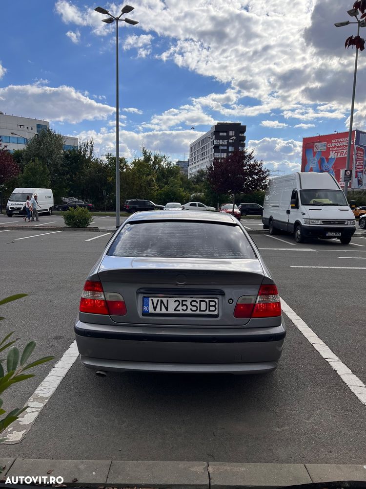 BMW Seria 3 2003 photo 3