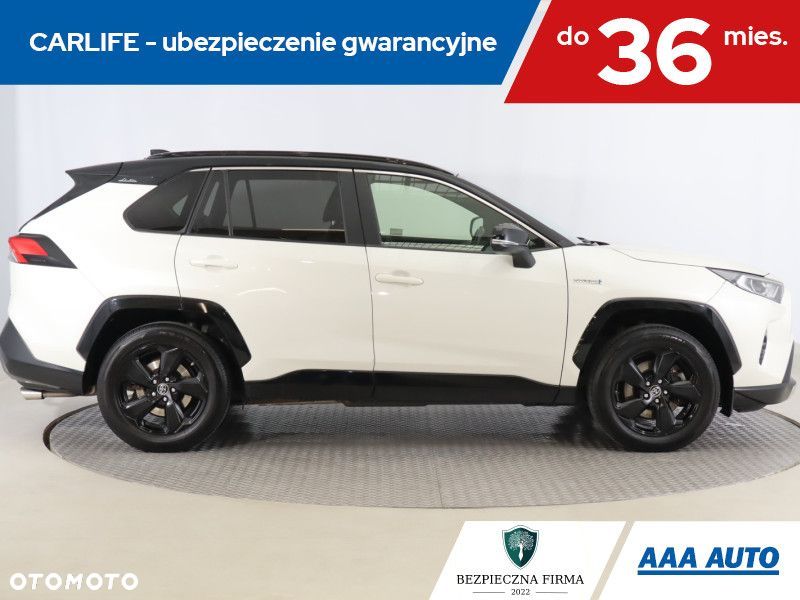 Toyota RAV4 - 8