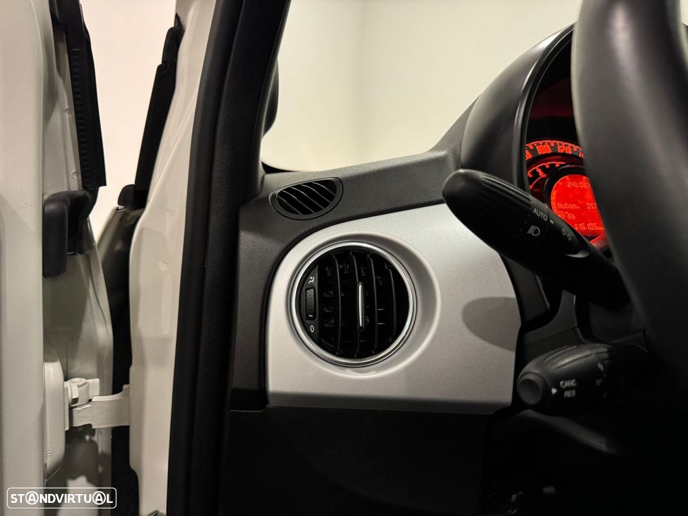 Fiat 500 1.0 Hybrid Connect - 39
