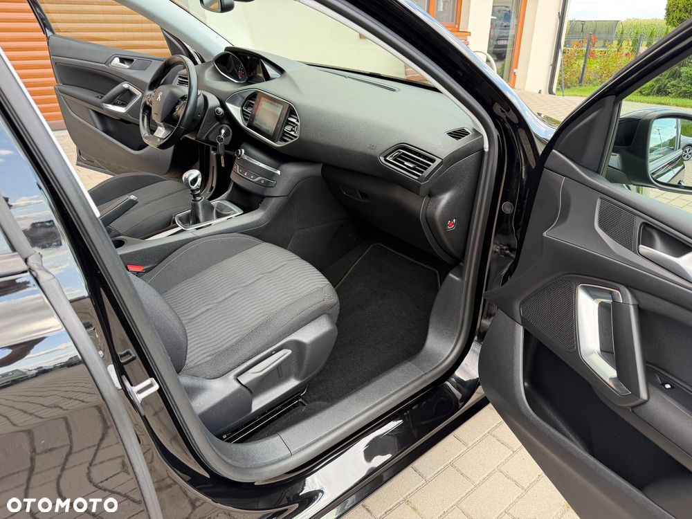 Peugeot 308 BlueHDi 120 Stop & Start Active - 36