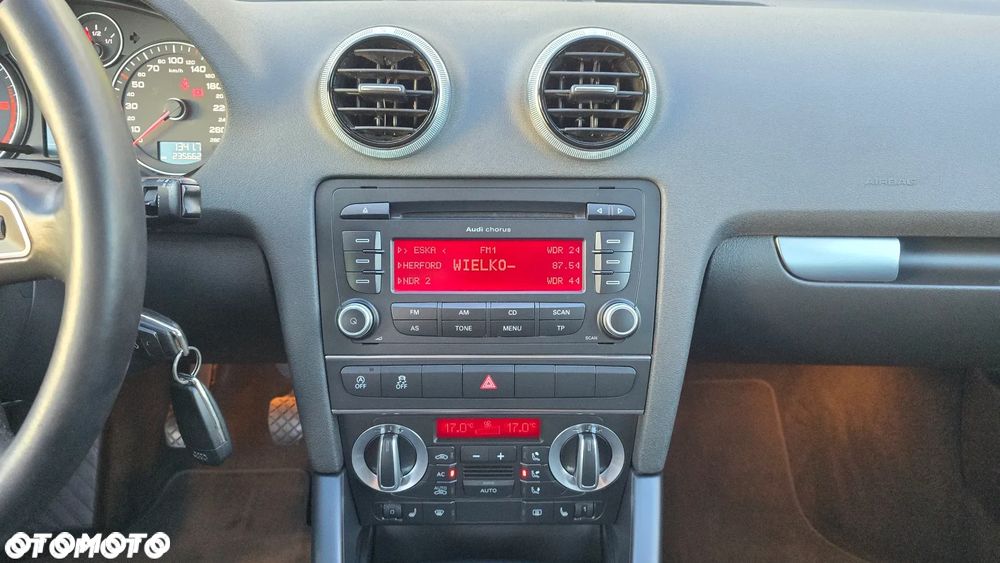 Audi A3 Sportback - 16
