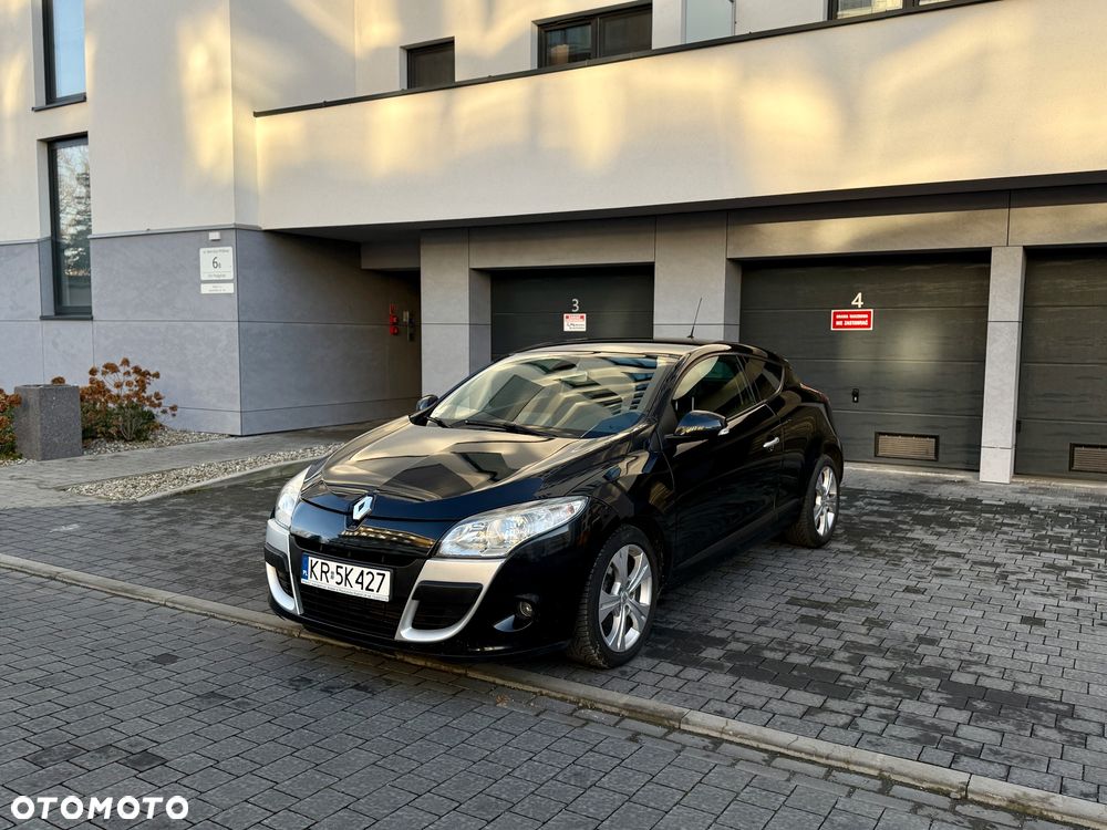 Renault Megane 1.9 dCi FAP Dynamique - 1