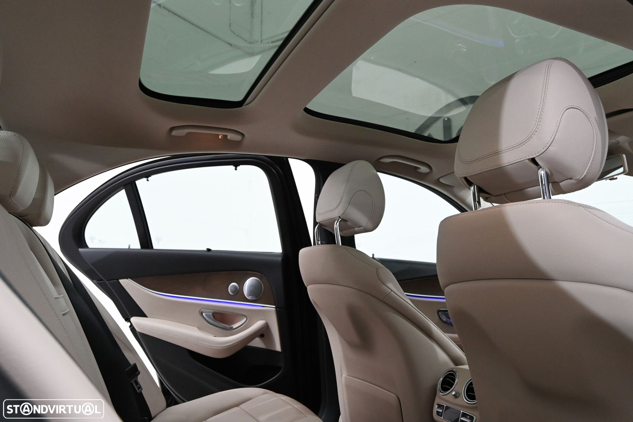 Mercedes-Benz E 400 d Avantgarde - 13