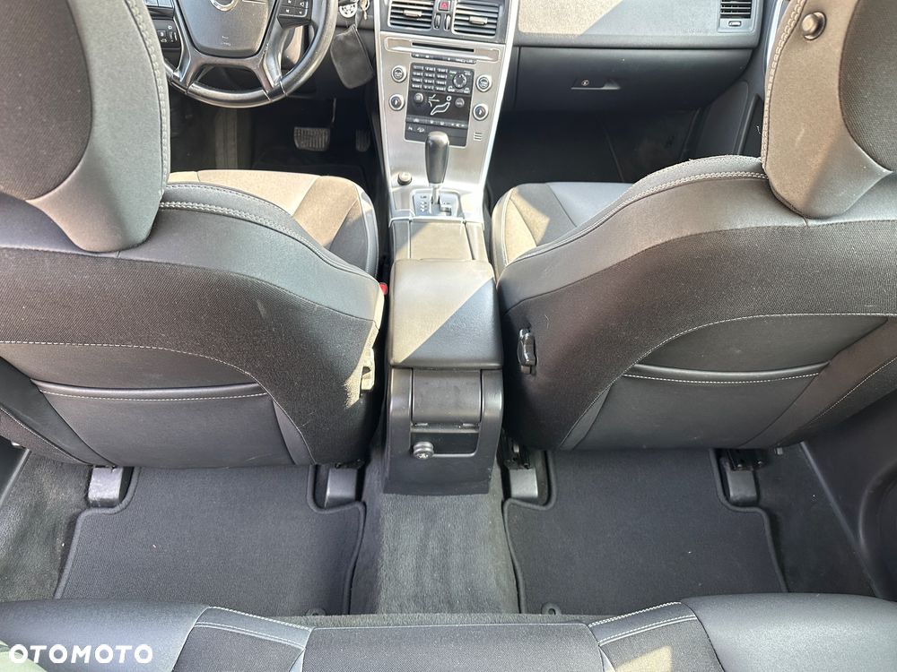 Volvo XC 60 D5 AWD Summum - 24