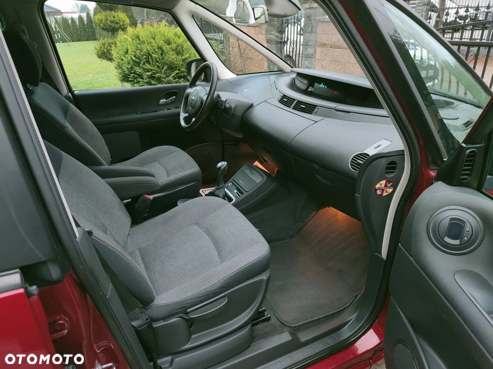 Renault Espace 2.0 dCi FAP Expression - 21